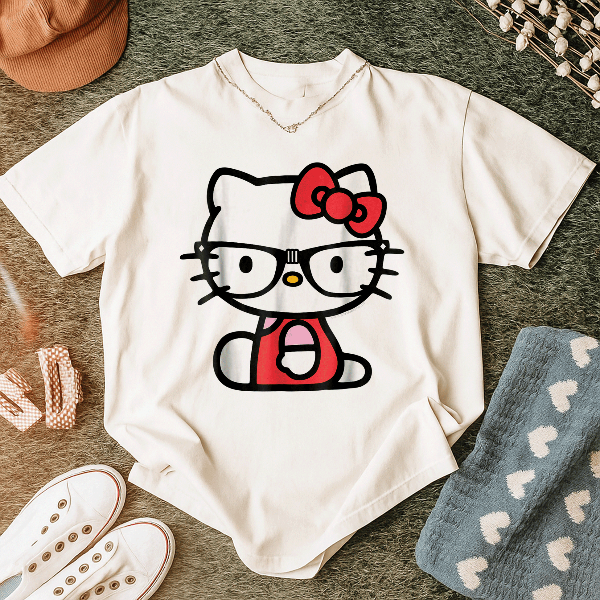 Cute Hello Kitty Nerd Glasses Tee Shirt Perfect for Fans Stylish Graphic Tee with Adorable Kitty Design for Everyday Wear - 12