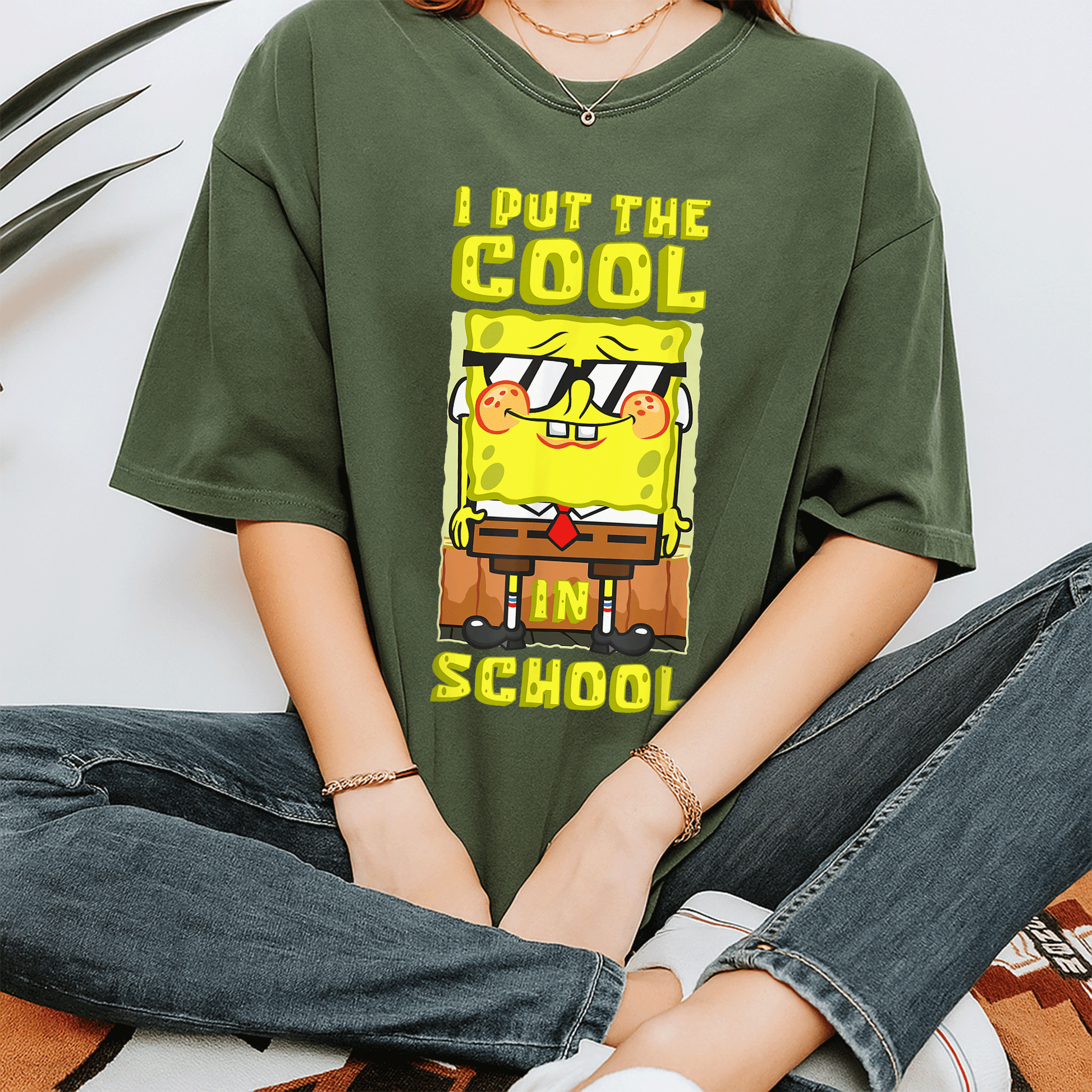 Mademark x SpongeBob SquarePants Boys Gift T-Shirt - Cool Back To School Tee Featuring Fun SpongeBob Design for Kids - 7