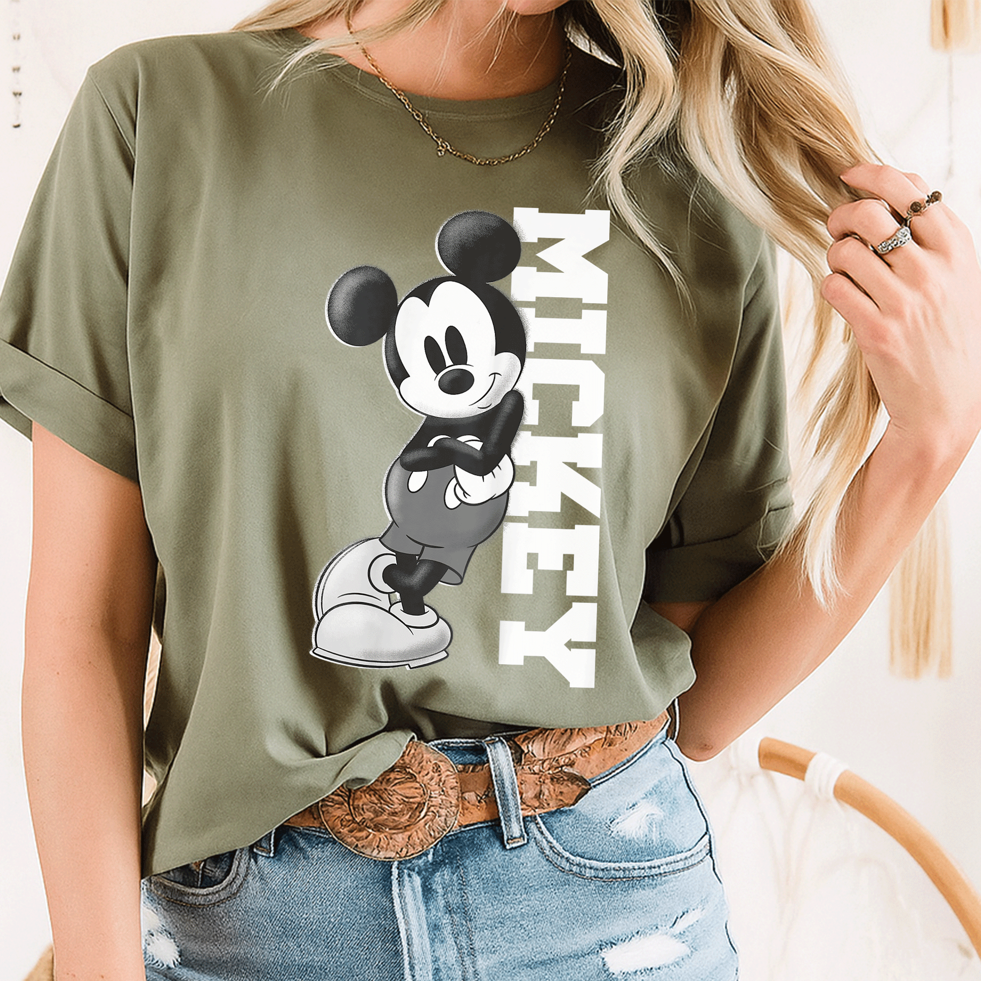 Disney Mickey And Friends Mickey Mouse Lean T-Shirt - Fun and Stylish Graphic Tee Featuring Iconic Mickey Mouse Design - 8