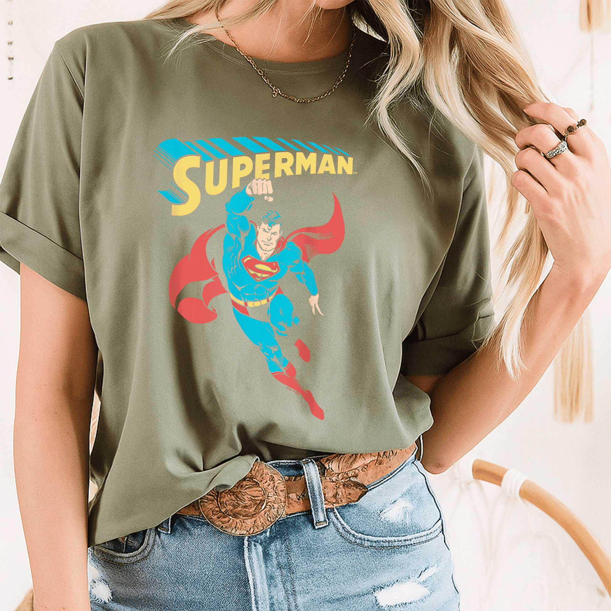 Stylish Superman Superhero T-Shirt for Fans - Bold Graphic Design Perfect for Comic Lovers and Everyday Wear - 8