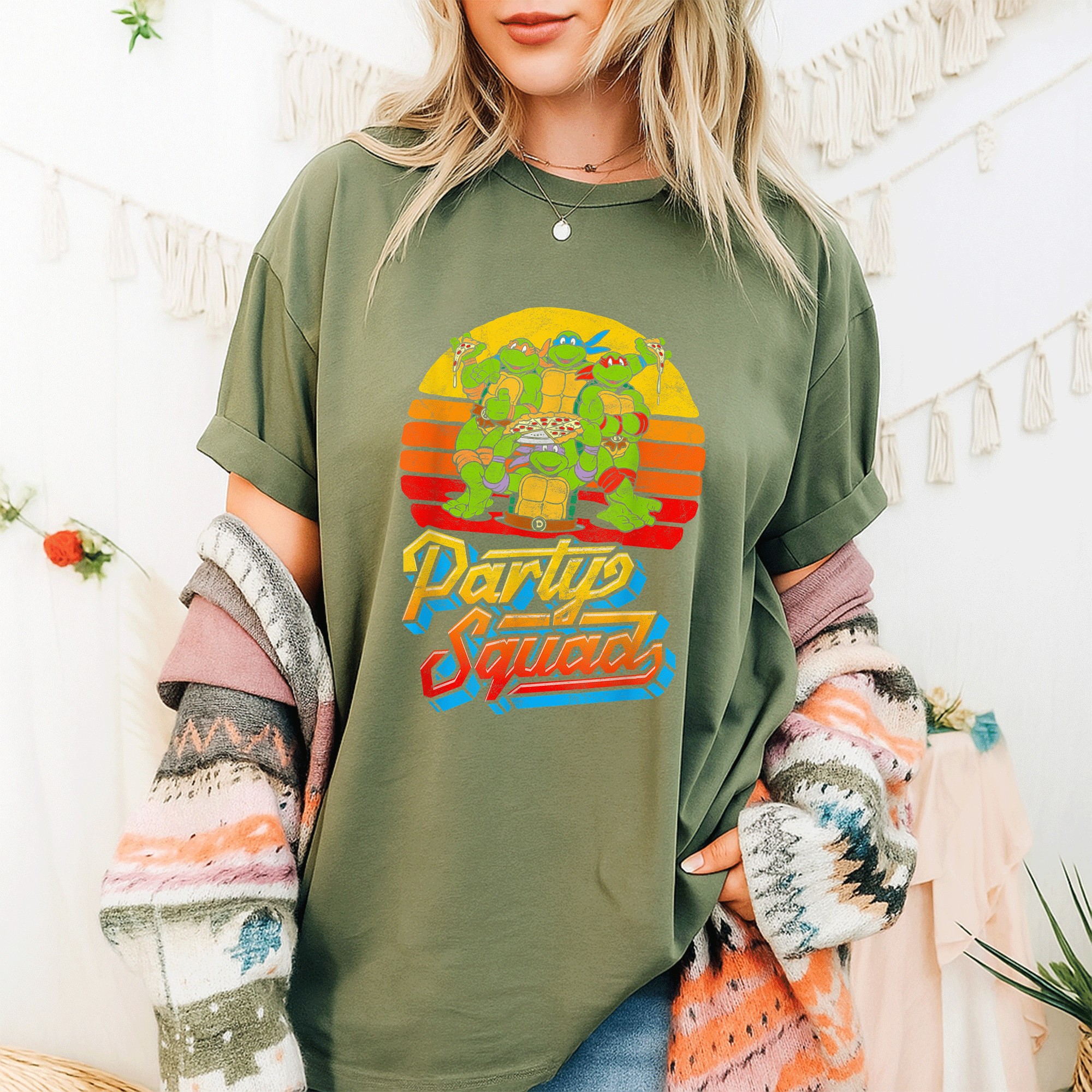Mademark x Teenage Mutant Ninja Turtles Vintage 80s Pizza Friends Distressed T-Shirt for Fun Retro Party Vibes - 9