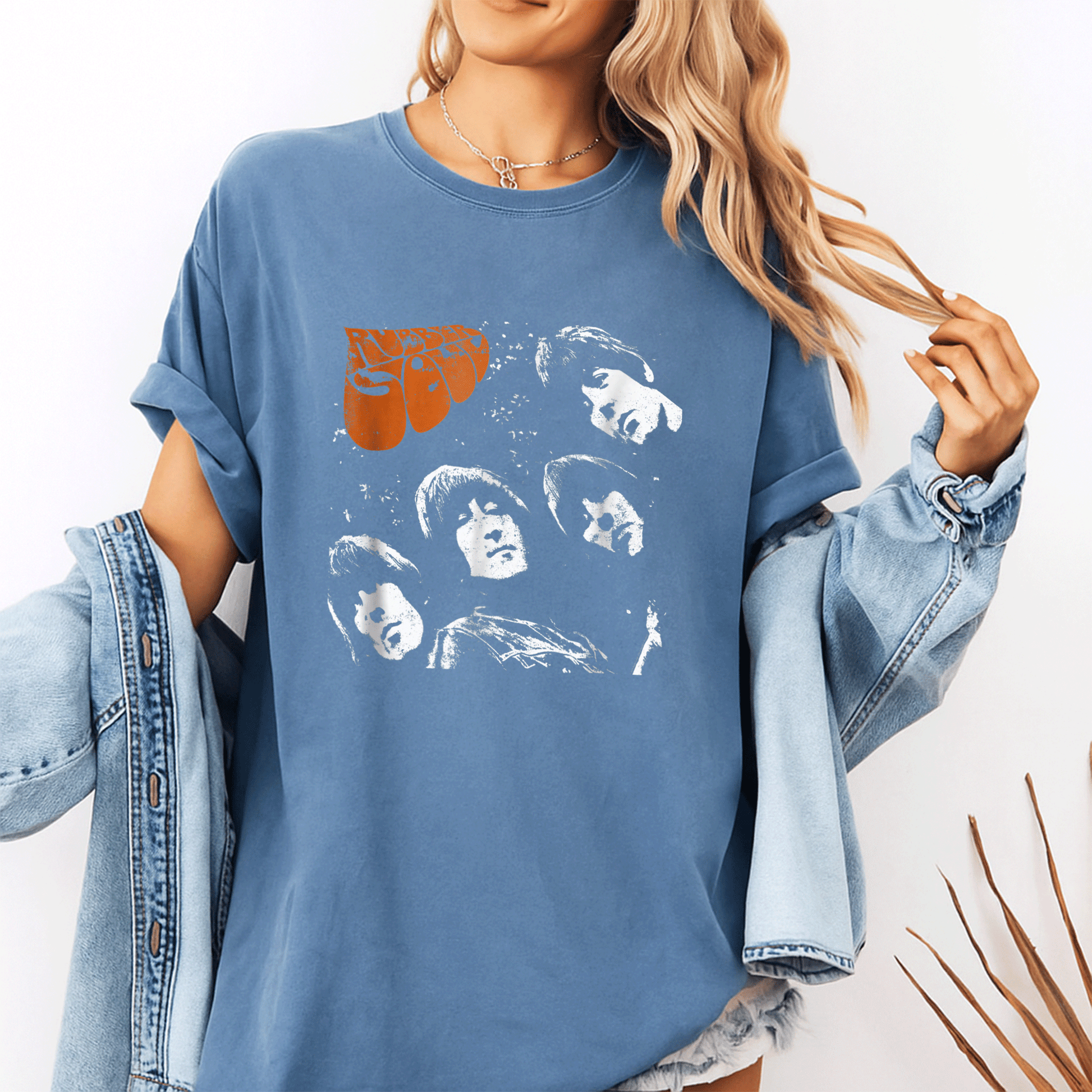 Stylish The Beatles Rubber Soul T-shirt for Fans - Classic Album Cover Design, Perfect for Music Lovers and Retro Style Enthusiasts - 10