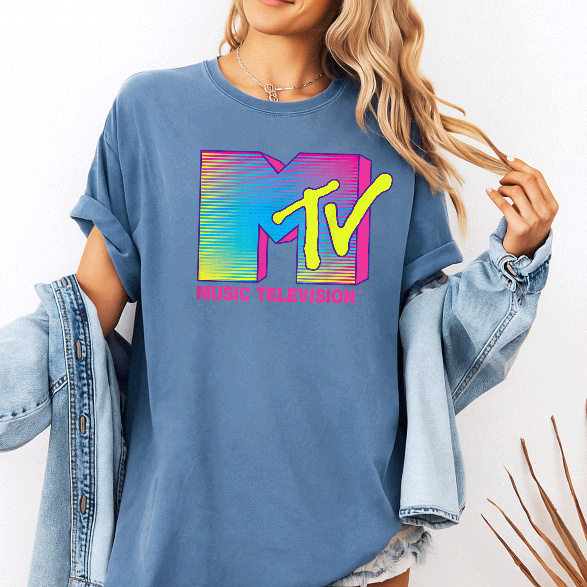 Vibrant MTV Logo Fluorescent Colors Graphic T-Shirt for Retro Music Lovers - Eye-Catching and Stylish Fun Wear - 10