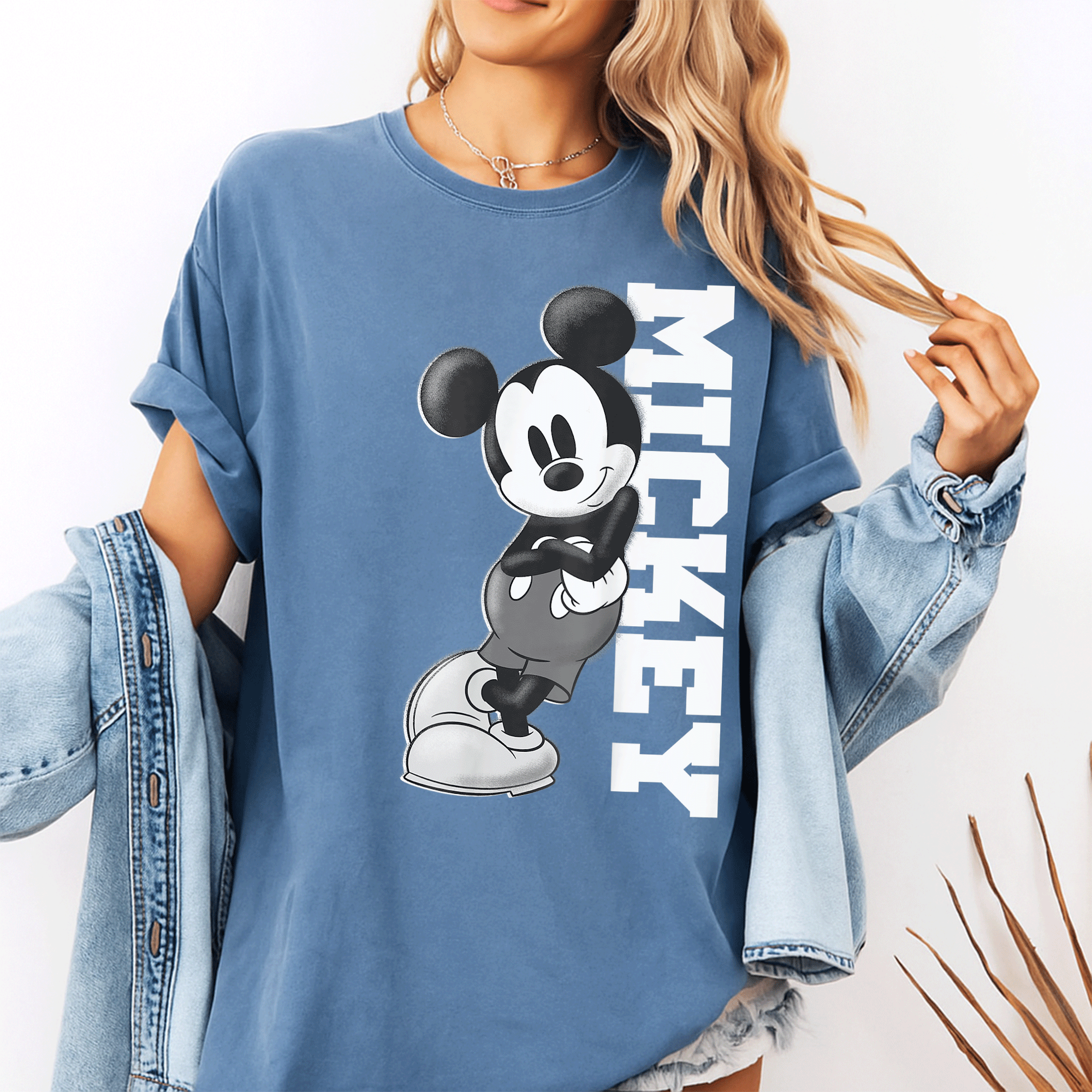 Disney Mickey And Friends Mickey Mouse Lean T-Shirt - Fun and Stylish Graphic Tee Featuring Iconic Mickey Mouse Design - 10