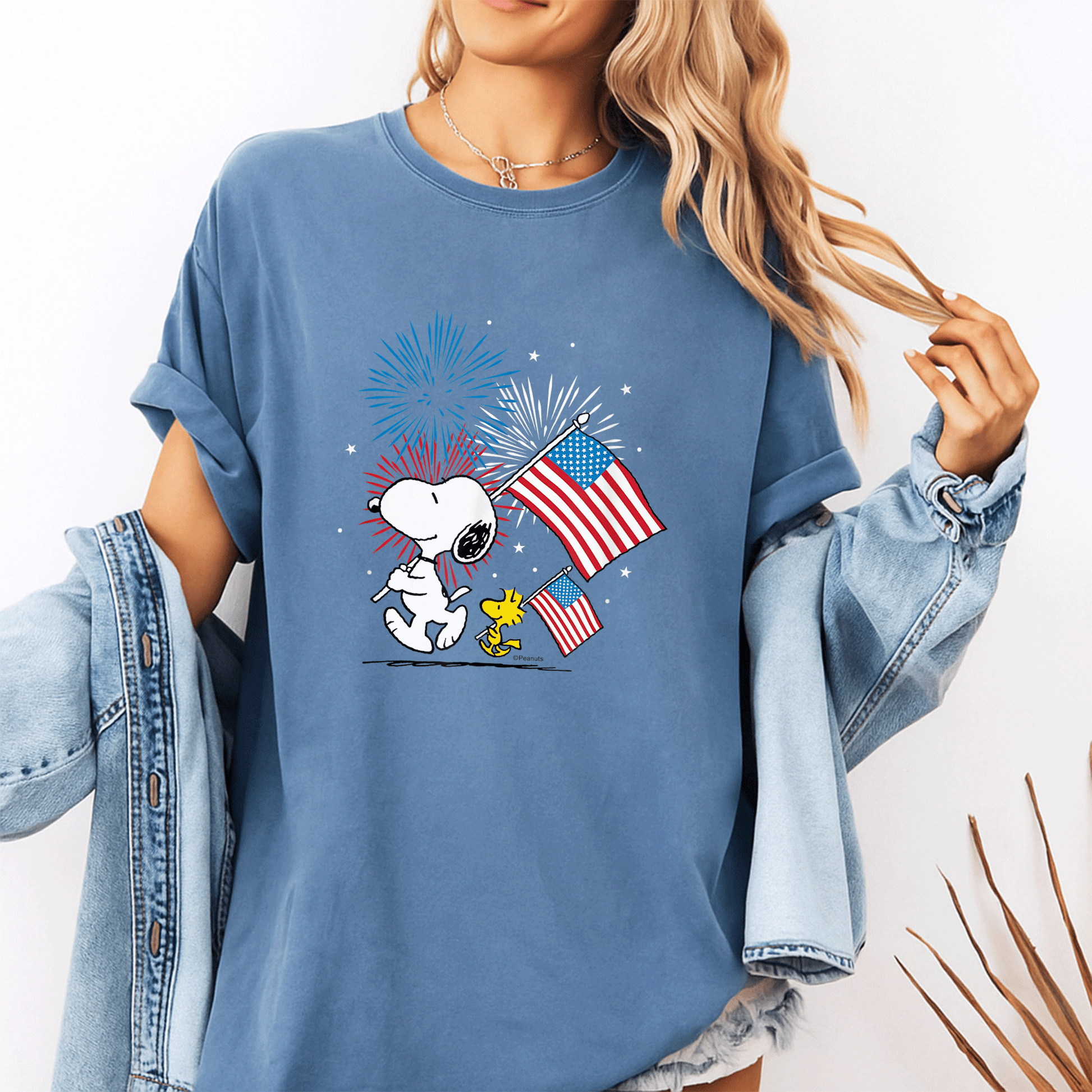 Snoopy and Woodstock American Flags T-Shirt - Fun Peanuts Graphic Tee for Casual Style and Fans of All Ages - 10