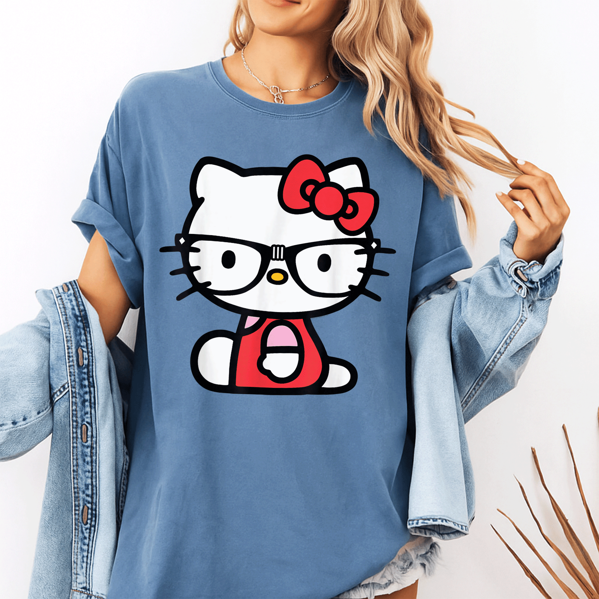 Cute Hello Kitty Nerd Glasses T-Shirt for Stylish Fans - Adorable Graphic Tee Perfect for Everyday Wear and Gift Ideas - 10