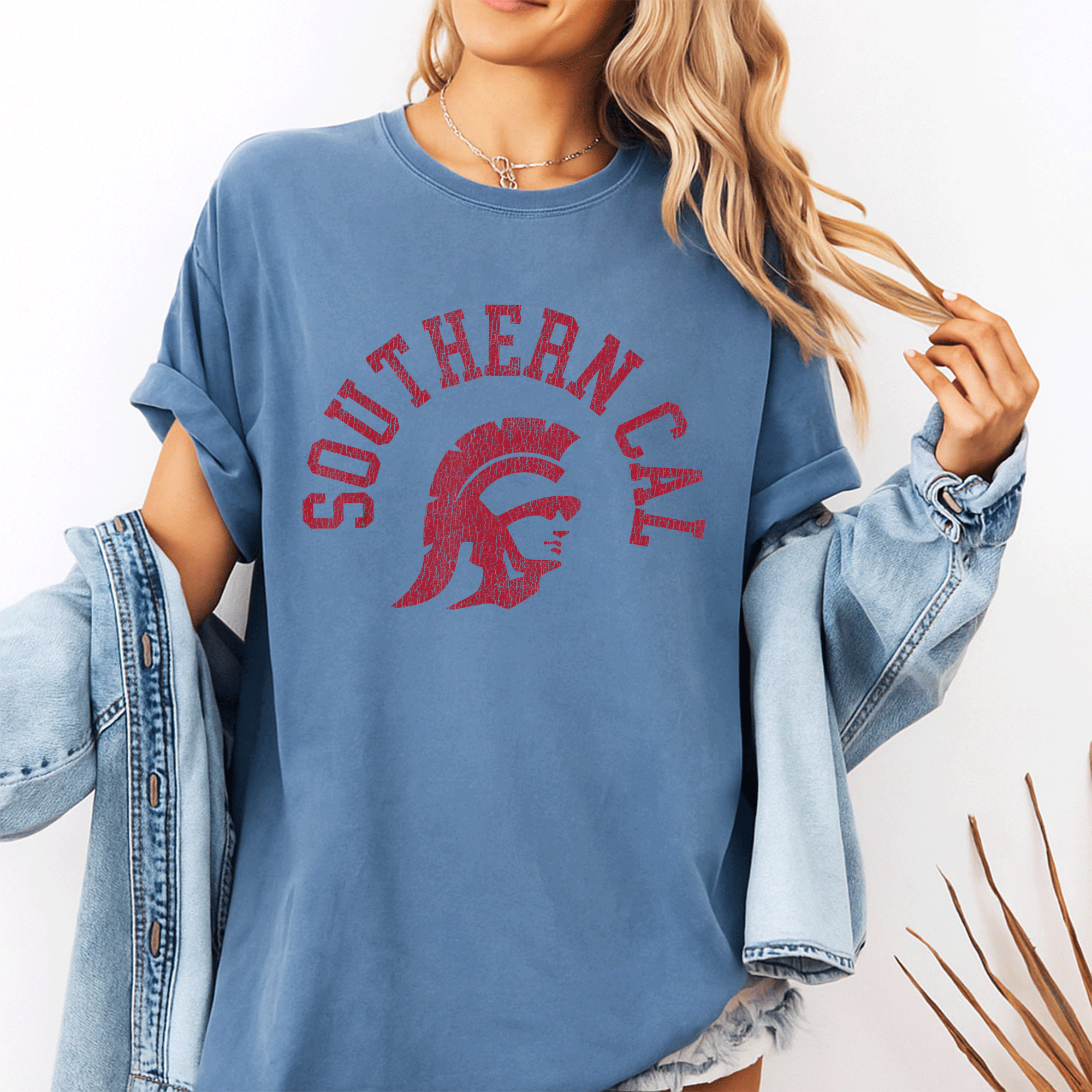Vintage USC Southern Cal Distressed 80s Graphic T-Shirt for Fans - Retro Style Comfortable Tee for Casual Wear - 10