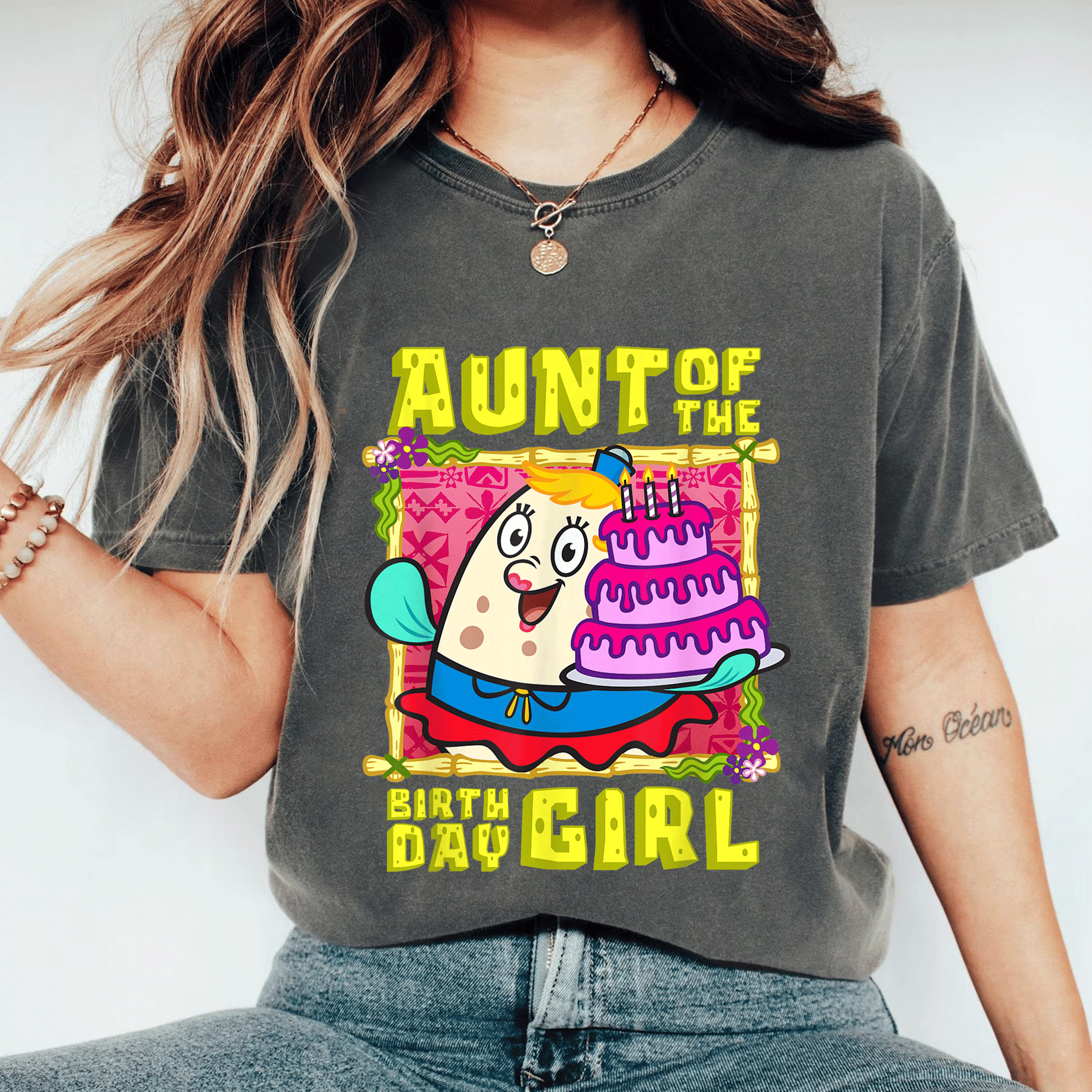 Mademark x SpongeBob SquarePants Aunt of the Birthday Girl T-Shirt with Fun Cake Design for Celebrating Special Days - 11