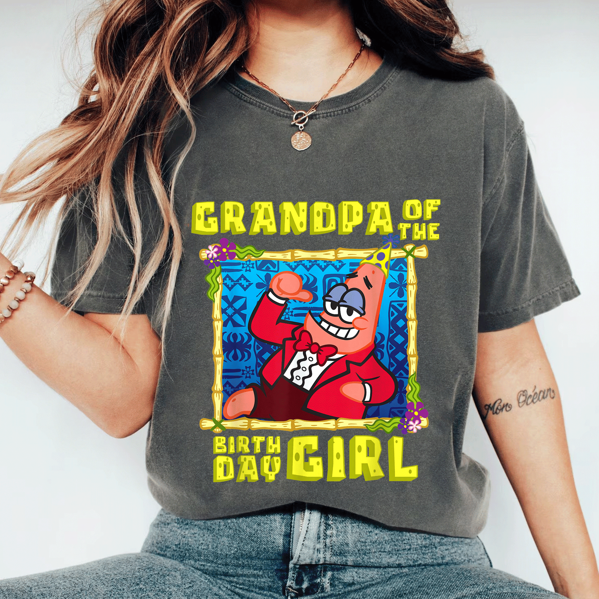 Mademark x SpongeBob SquarePants Birthday Grandad T-Shirt Features SpongeBob and Patrick in Fun Grandpa Design for Kids - 11
